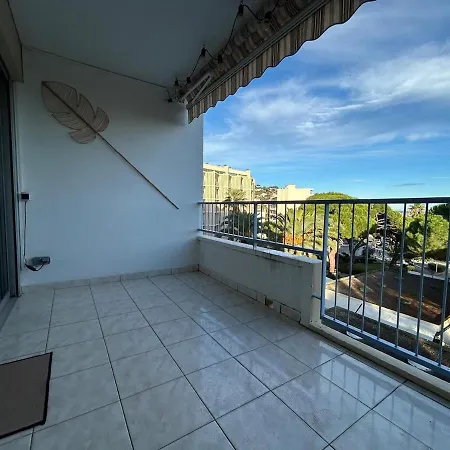 Apartman Vue Sur Et Iles Du Levant