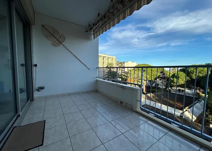 Apartman Vue Sur Et Iles Du Levant