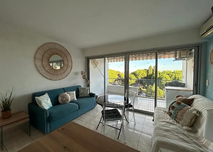 Vue Sur Et Iles Du Levant Le Lavandou