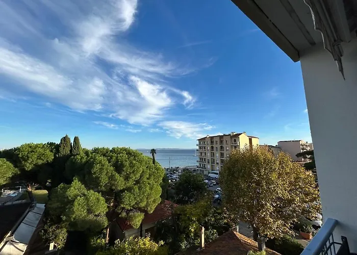 Vue Sur Et Iles Du Levant Apartman Le Lavandou