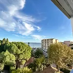 Apartment Vue Sur Et Iles Du Levant