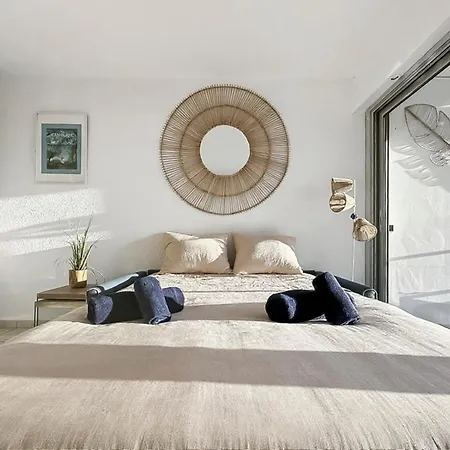 Vue Sur Et Iles Du Levant * Le Lavandou