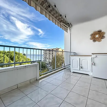 Vue Sur Et Iles Du Levant Le Lavandou