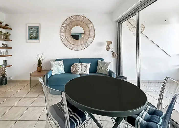 Vue Sur Et Iles Du Levant Le Lavandou